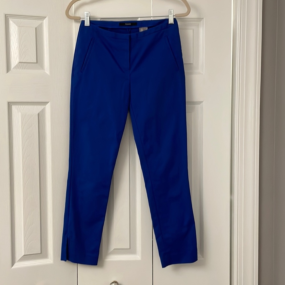 Tahari pants size 2